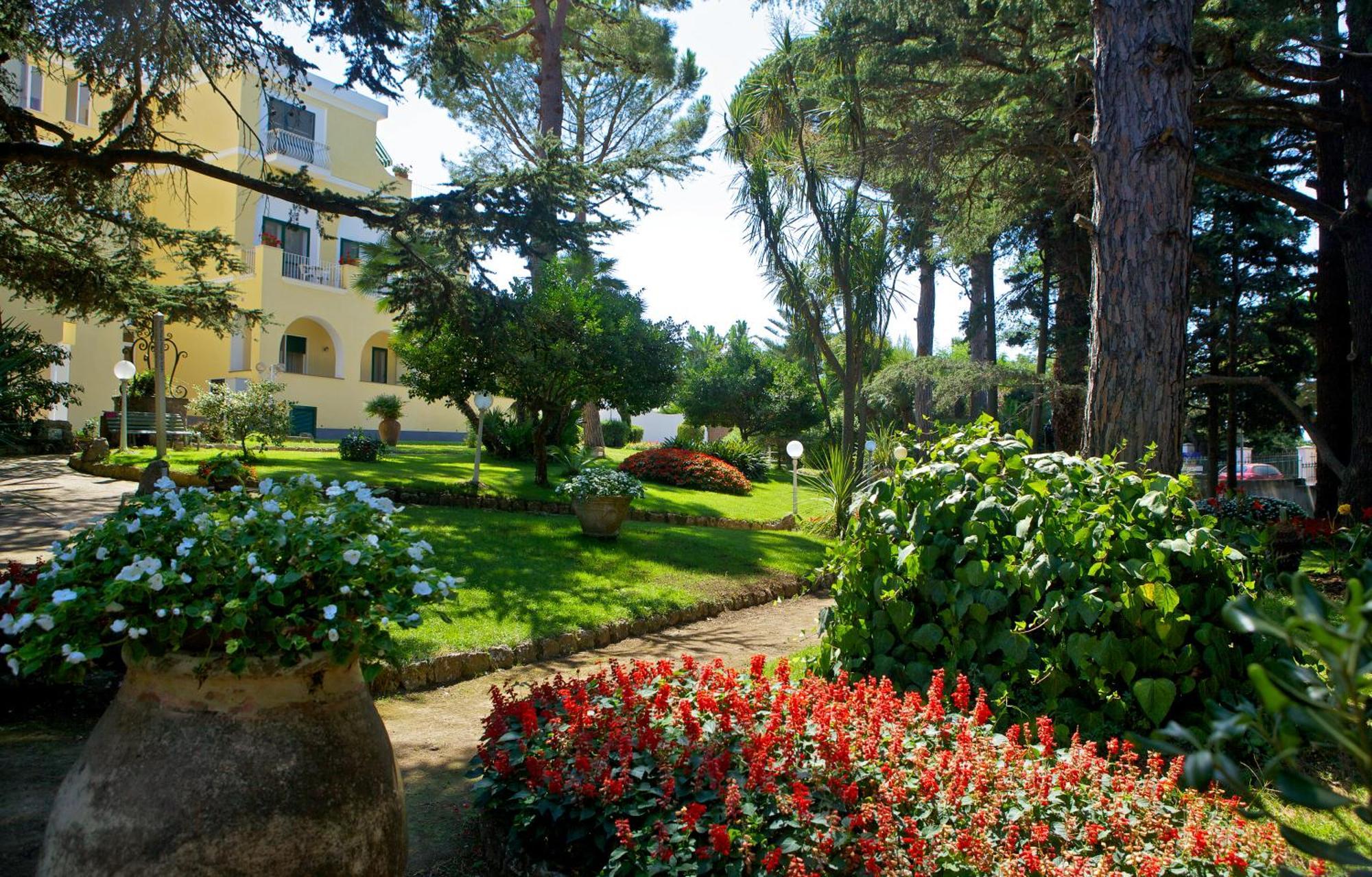 Hotel San Michele Anacapri  Exterior photo