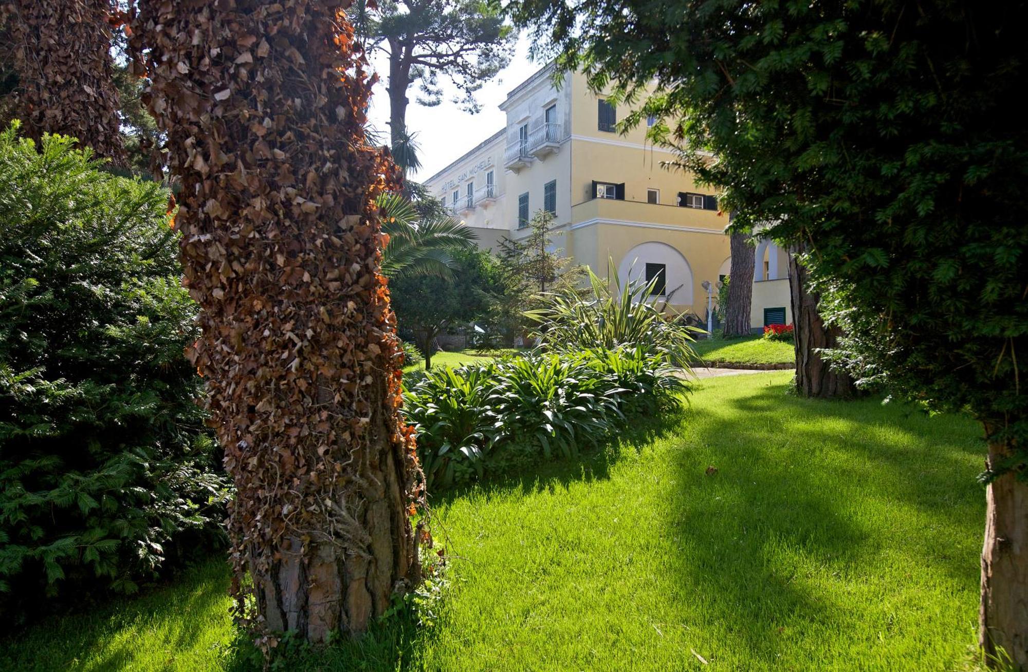 Hotel San Michele Anacapri  Exterior photo